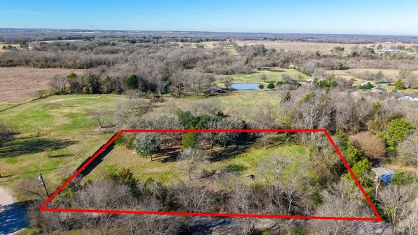 $69,000 | 210 Forest Lane, Kemp, TX 75143