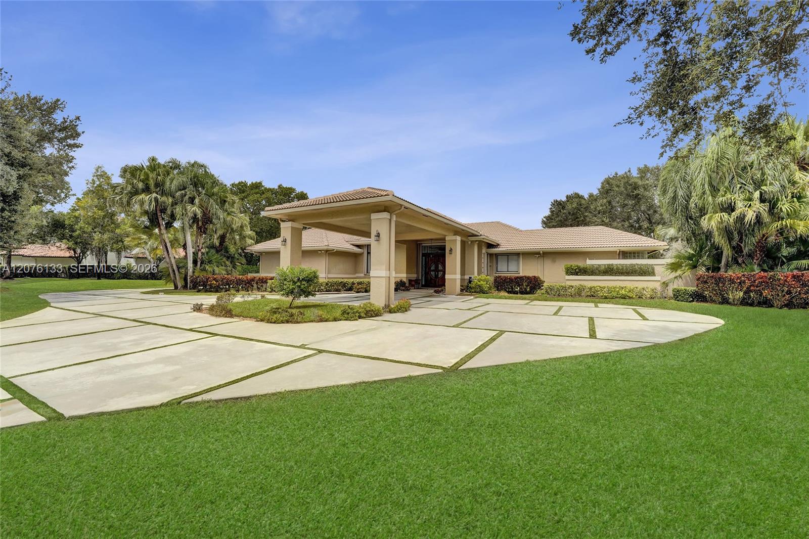 2725 Hunter Road Weston, FL 33331 - Photo 42 of 68 Gallery Image 42