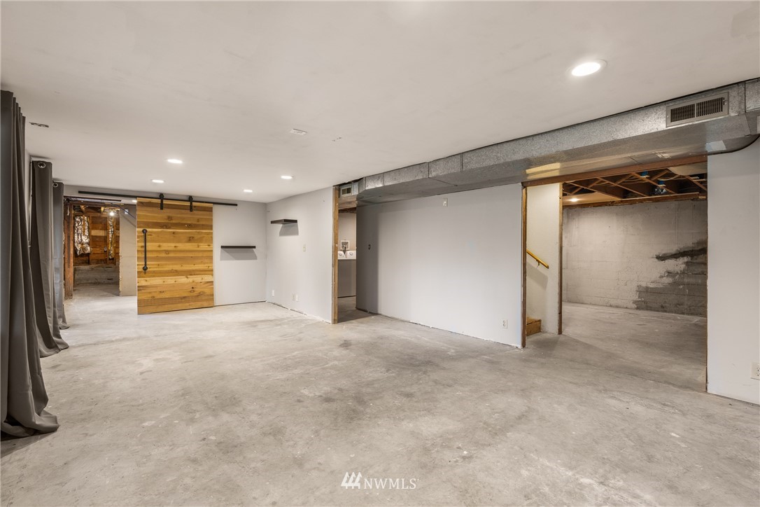 14208 Southeast 192nd Street Renton, WA 98058 - Photo 12 of 20 Gallery Image 12
