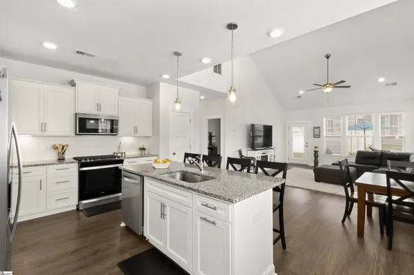 $315,000 | 1039 Glohaven Way, Boiling Springs, SC 29316