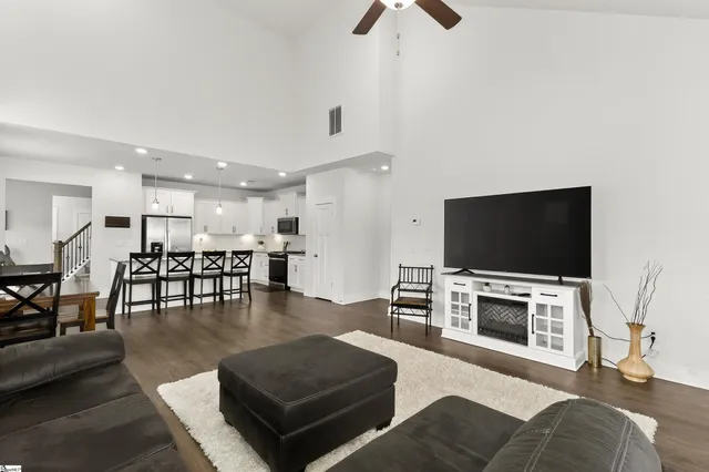 $315,000 | 1039 Glohaven Way, Boiling Springs, SC 29316