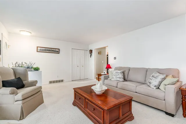 $426,000 | 8163 Greenridge Drive, Jenison, MI 49428