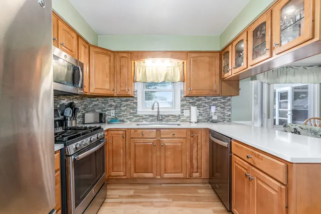 $426,000 | 8163 Greenridge Drive, Jenison, MI 49428