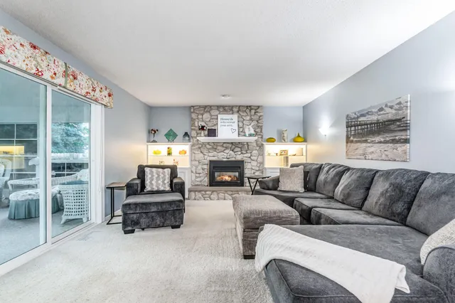 $426,000 | 8163 Greenridge Drive, Jenison, MI 49428