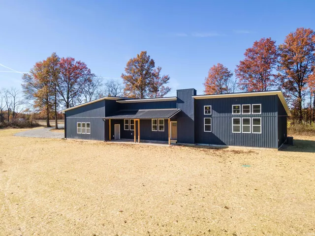 $519,900 | 8244 East 100th Street South, Marion, IN 46953