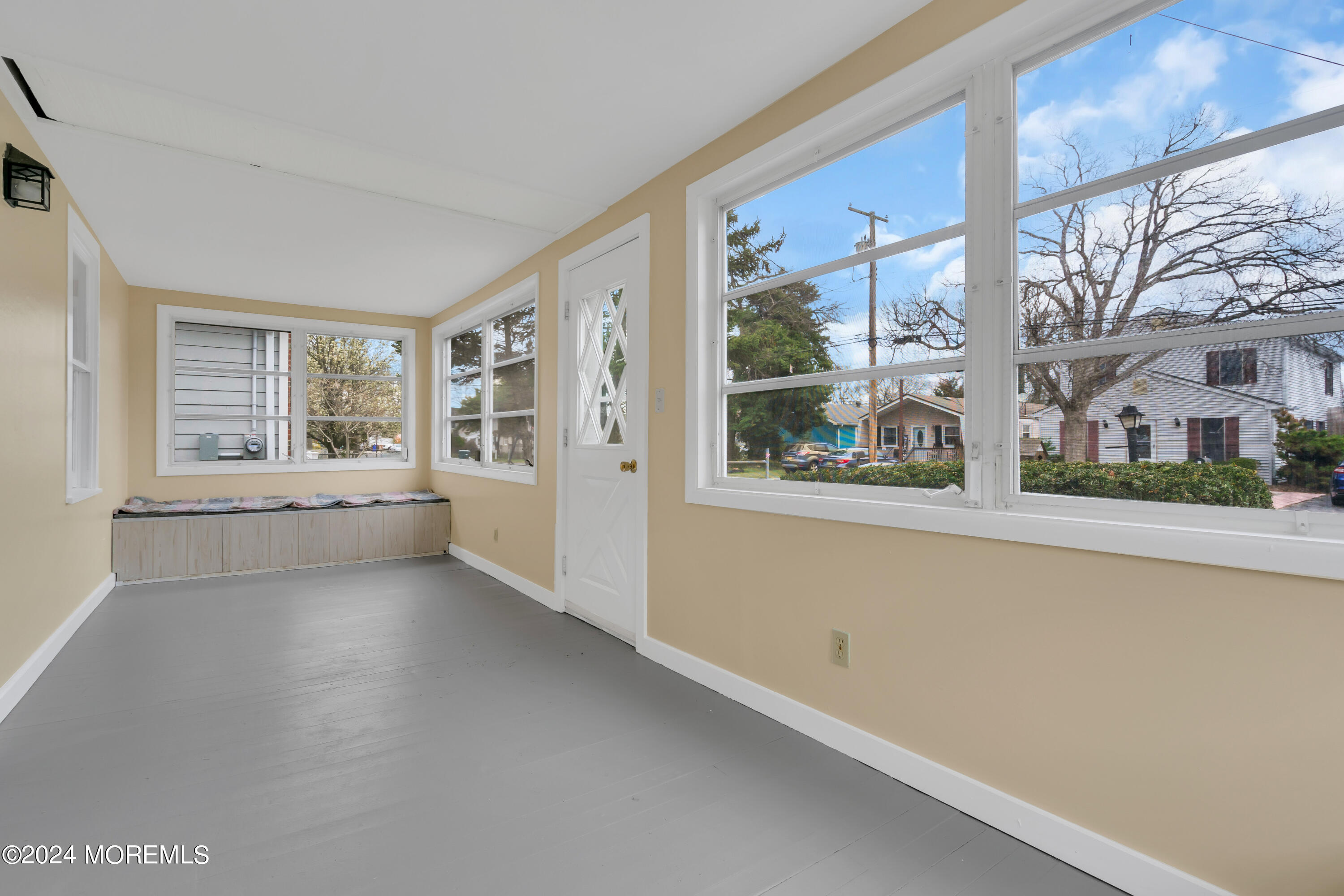 106 George Road Toms River, NJ 08753 - Photo 3 of 27 008_dsc00742