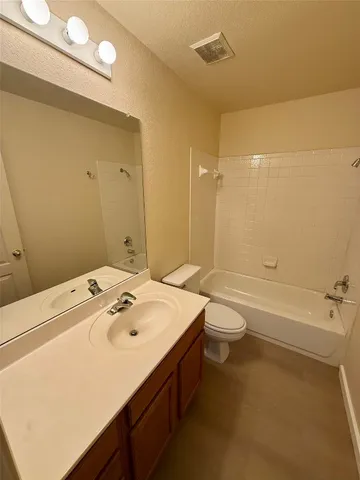 $2,900 | 4526 Tello Path, Austin, TX 78749