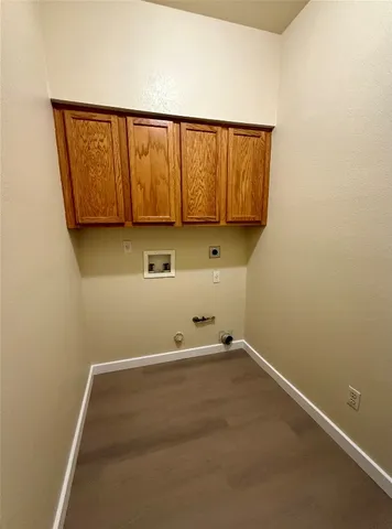 $2,900 | 4526 Tello Path, Austin, TX 78749