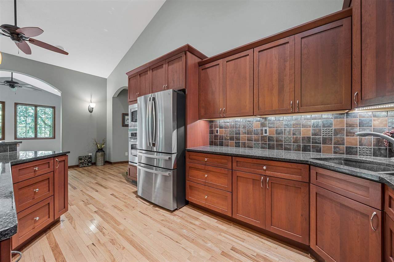 1440 Vine Avenue Riverside, IA 52327 - Photo 12 of 58 Gallery Image 12