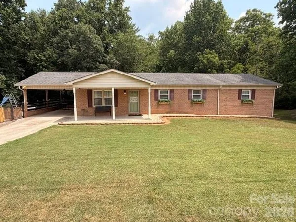 $399,000 | 1702 Cajah Mountain Road, Hudson, NC 28638