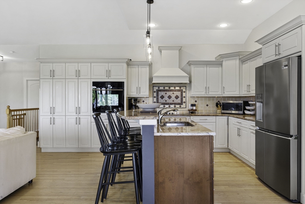 27 Spring Hill Road Belchertown, MA 01007 - Photo 12 of 42