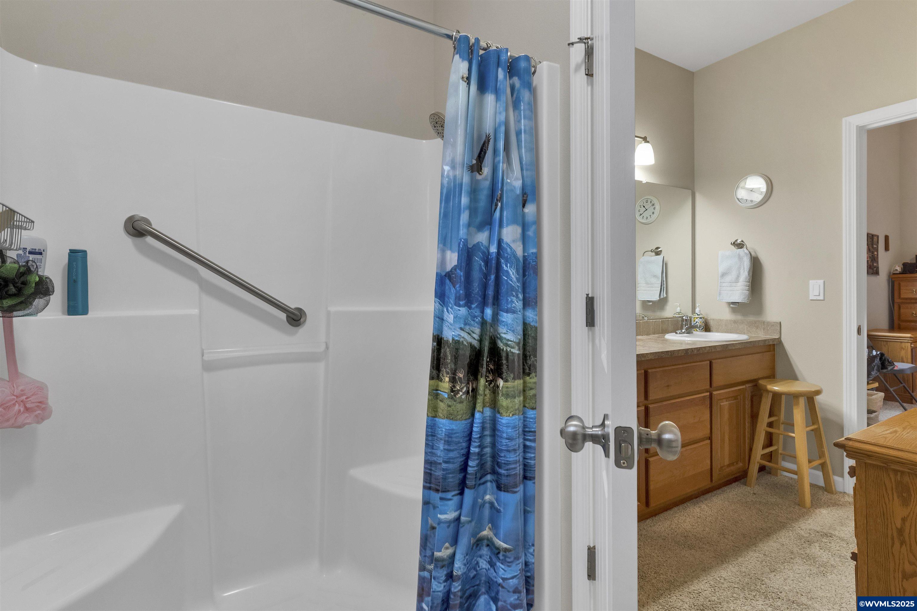 5800 Delaney Road Southeast Turner, OR 97392 - Photo 13 of 34 Gallery Image 13