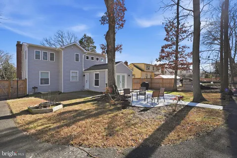 $895,000 | 6710 Oak Drive, Alexandria, VA 22306