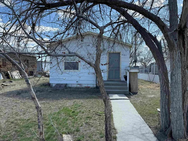 $410,000 | 417 South 20 Street, Riverton, WY 82501