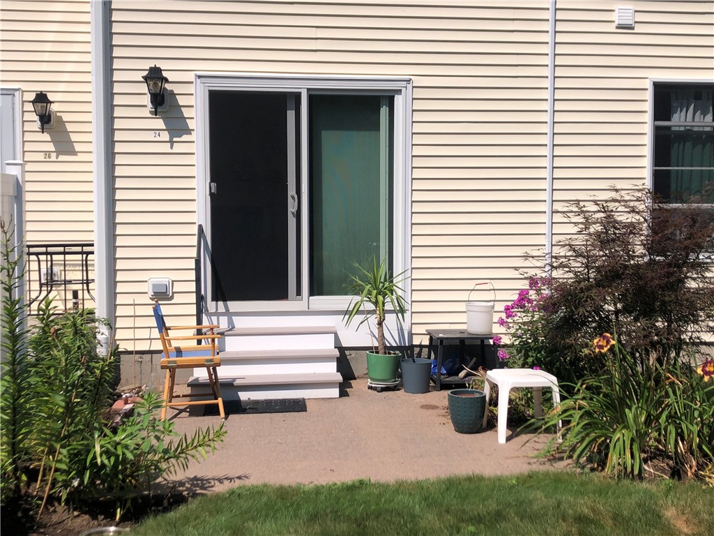 153 High Street, Unit 24 Westerly, RI 02891 - Photo 20 of 21 Gallery Image 20
