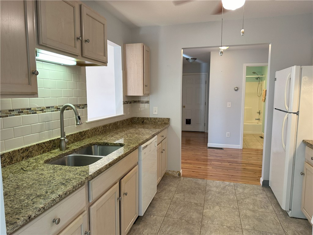 153 High Street, Unit 24 Westerly, RI 02891 - Photo 9 of 21 Gallery Image 9