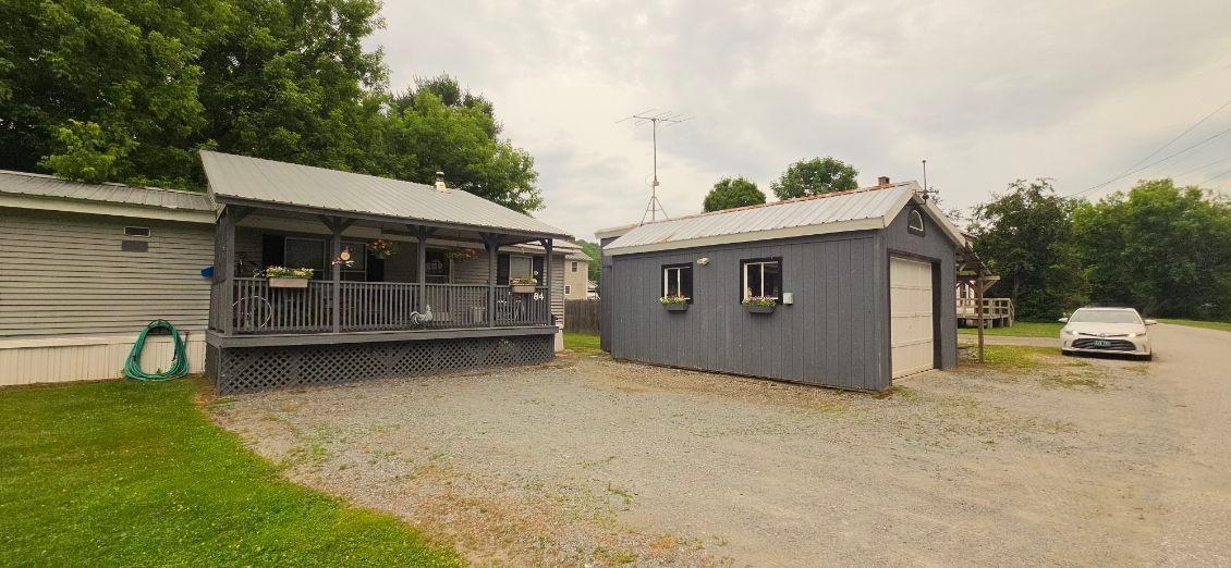 84 River Street Montgomery, VT 05471 - Photo 15 of 34