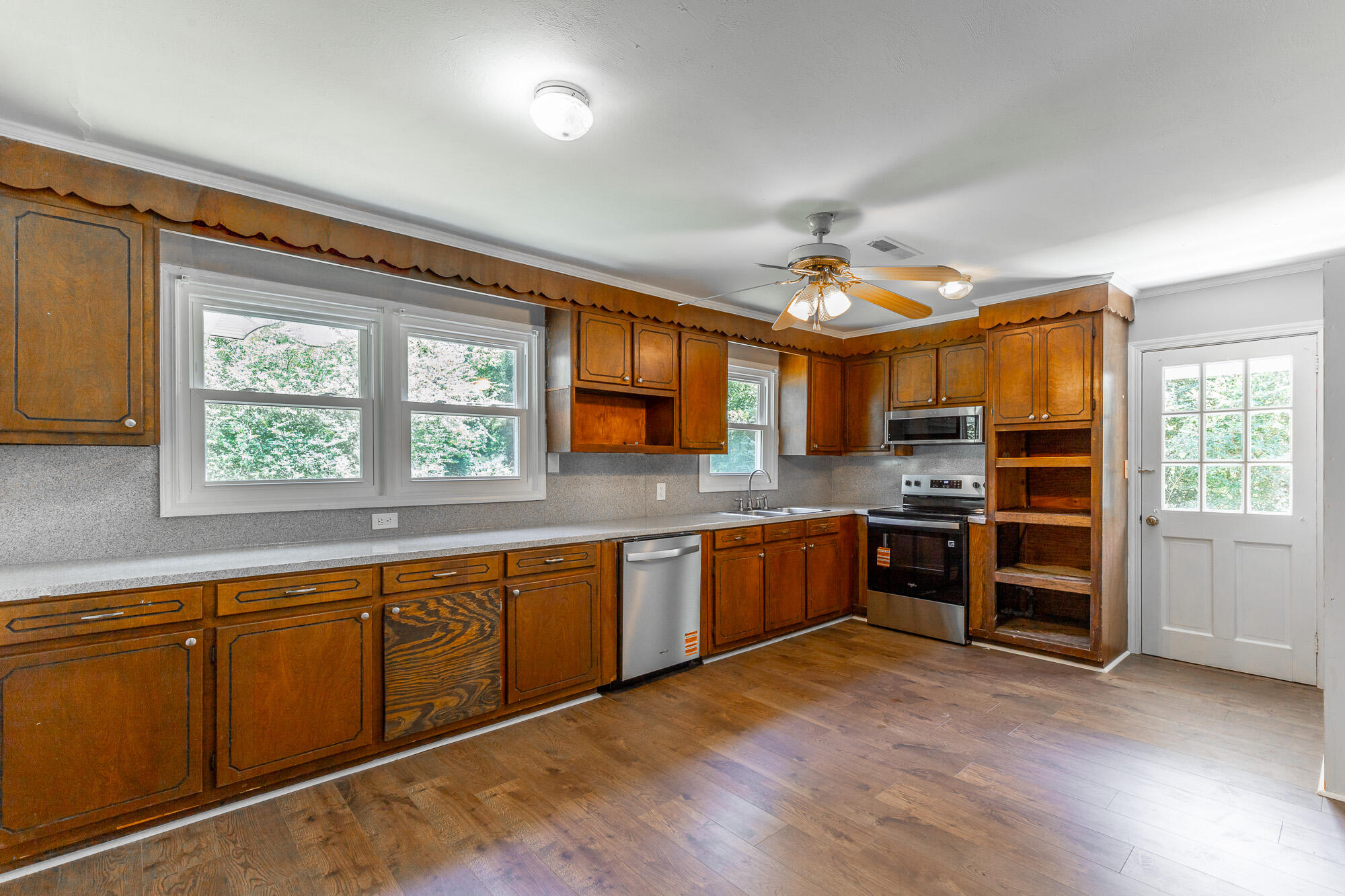 17 Wilkerson Road Southwest Rome, GA 30165 - Photo 2 of 21 17 Wilkerson Road SW HD-4