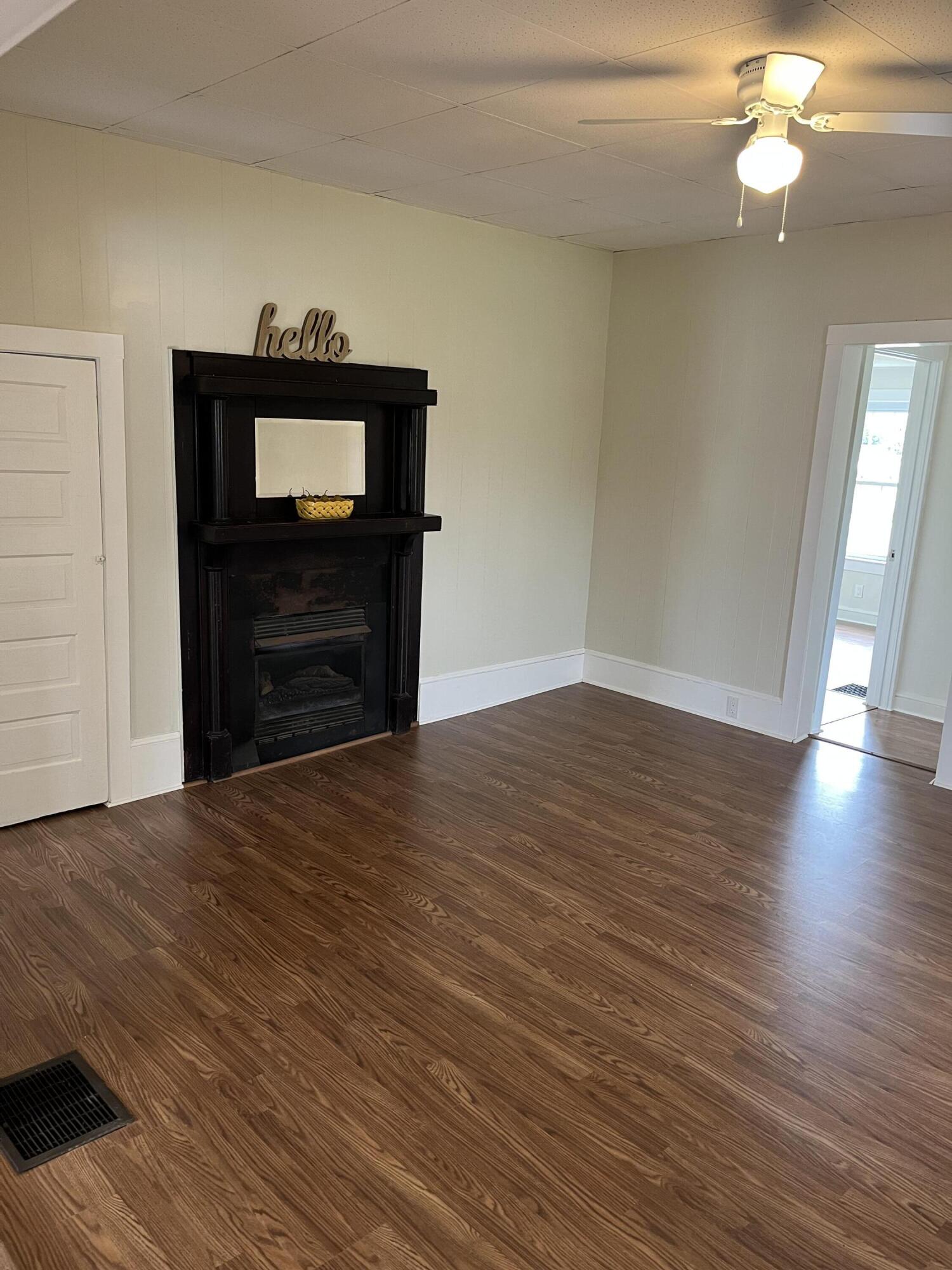 1002 King Springs Road Johnson City, TN 37601 - Photo 8 of 26 image_67167489 (2)