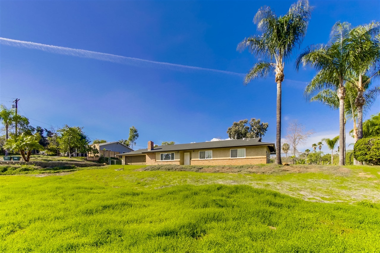 1975 Felicita Road Escondido, CA 92025 - Photo 24 of 25 Gallery Image 24