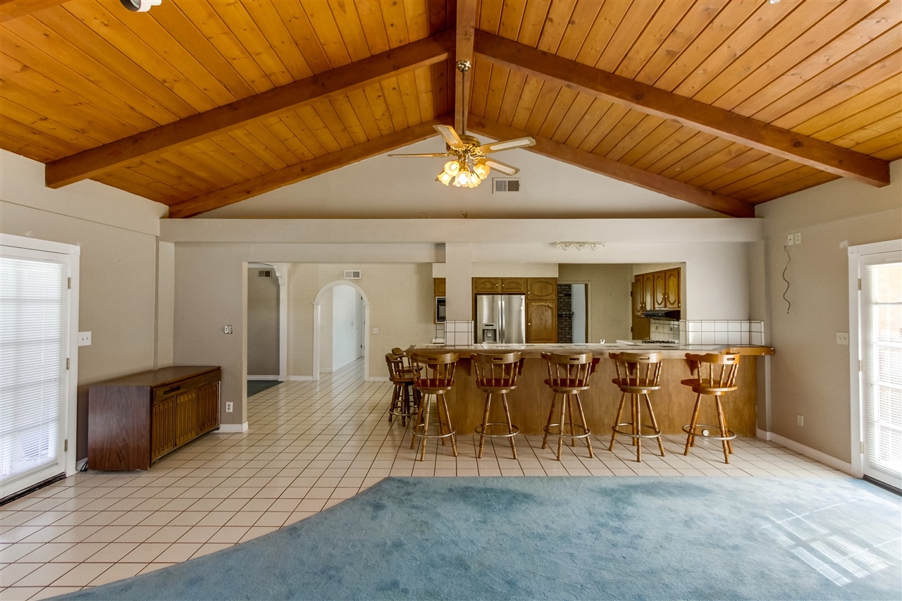 1975 Felicita Road Escondido, CA 92025 - Photo 8 of 25 Gallery Image 8