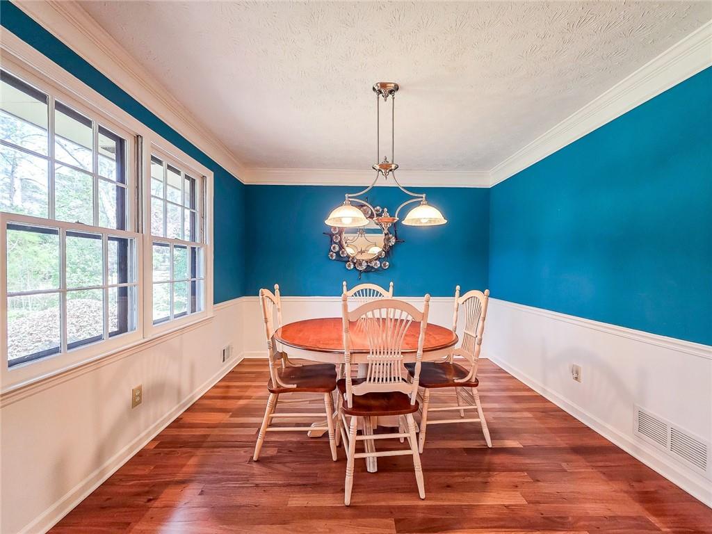 4093 Deerbrook Way Southwest Lilburn, GA 30047 - Photo 11 of 37