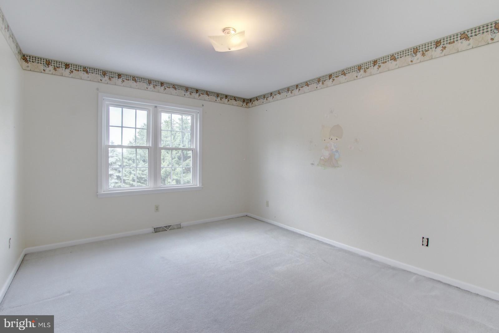 2728 Chestnut Run Road York, PA 17402 - Photo 21 of 39 Gallery Image 21
