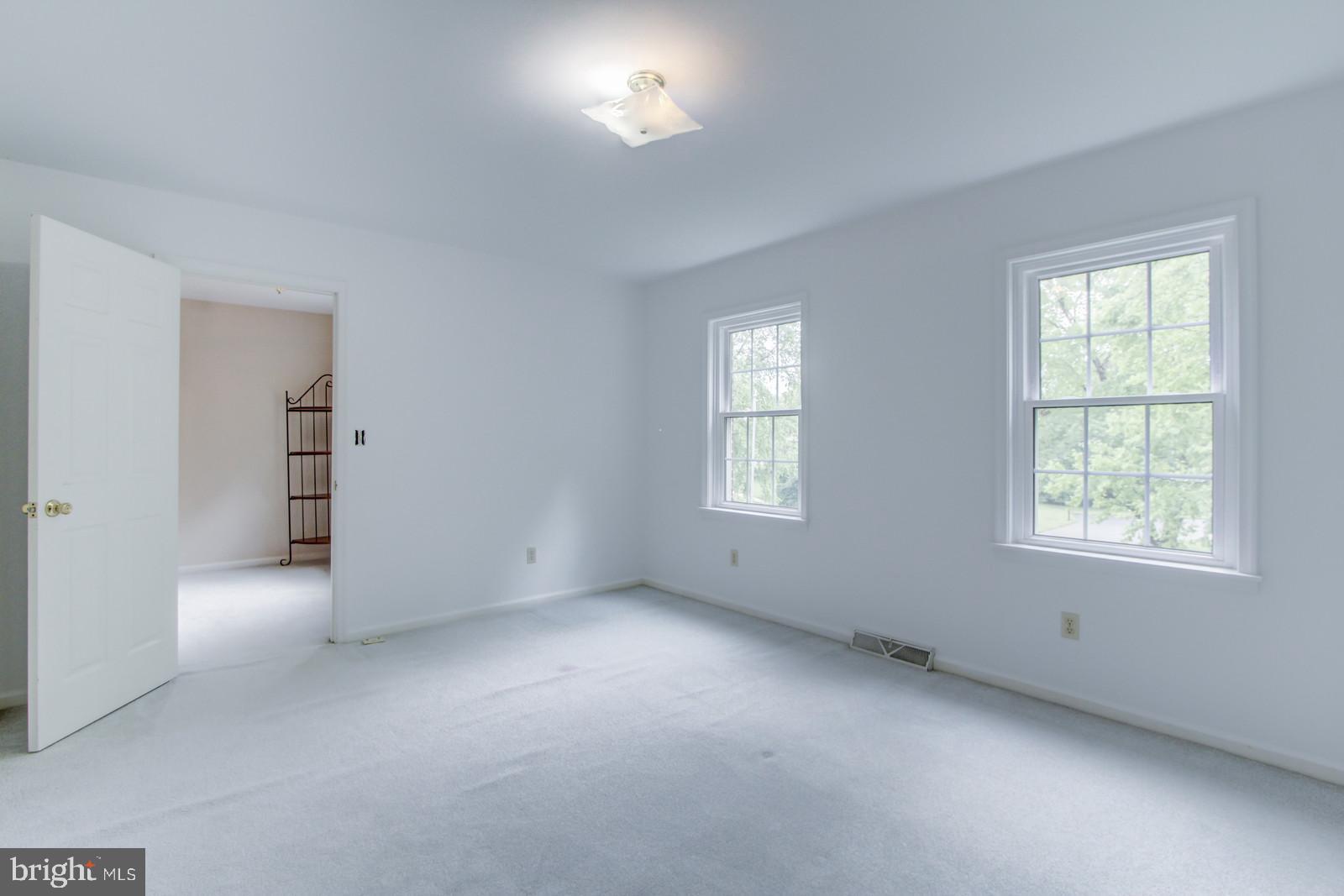 2728 Chestnut Run Road York, PA 17402 - Photo 26 of 39 Gallery Image 26