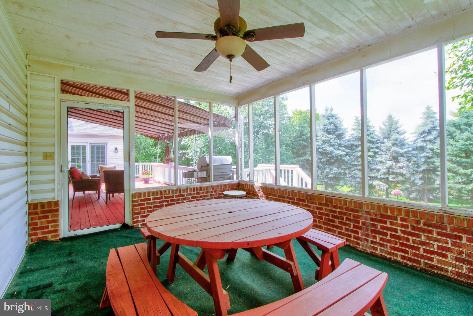 2728 Chestnut Run Road York, PA 17402 - Photo 33 of 39 Gallery Image 33