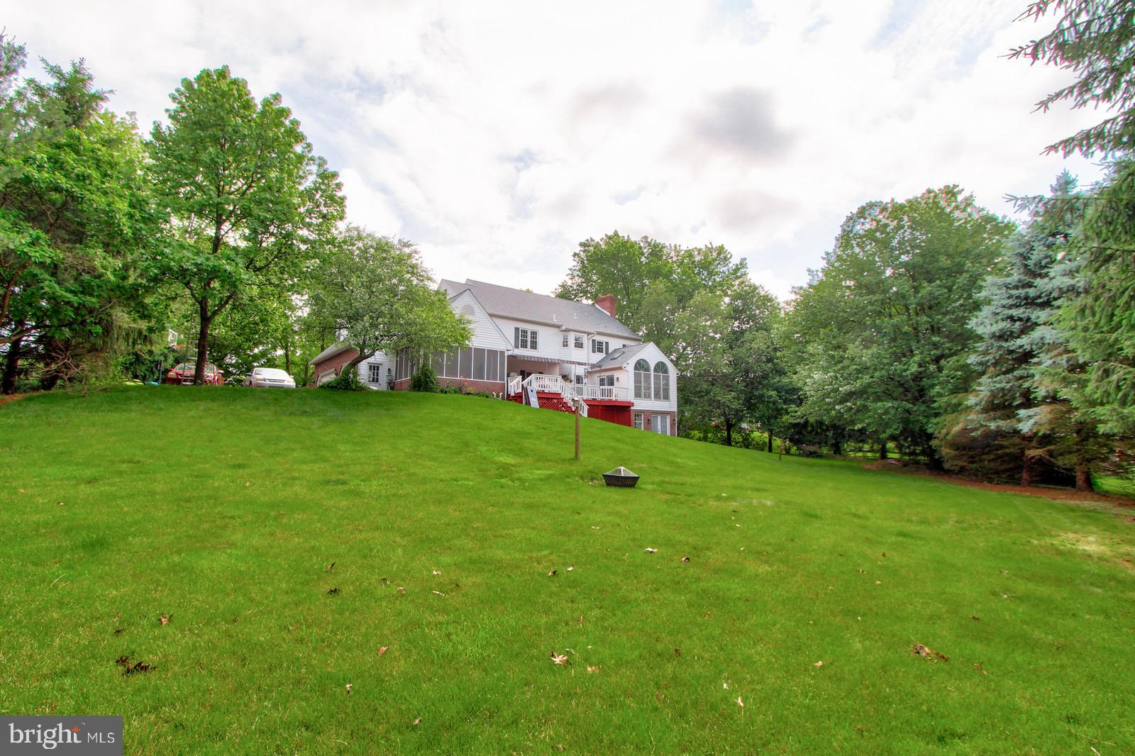 2728 Chestnut Run Road York, PA 17402 - Photo 35 of 39 Gallery Image 35
