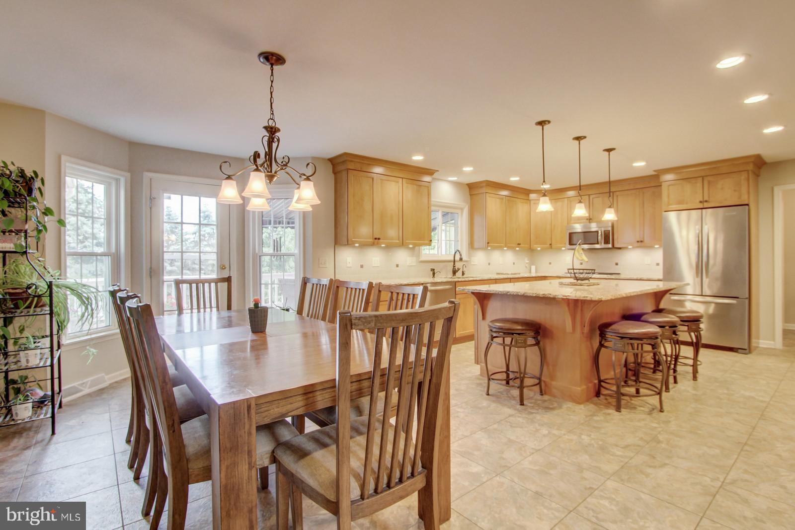 2728 Chestnut Run Road York, PA 17402 - Photo 9 of 39 Gallery Image 9