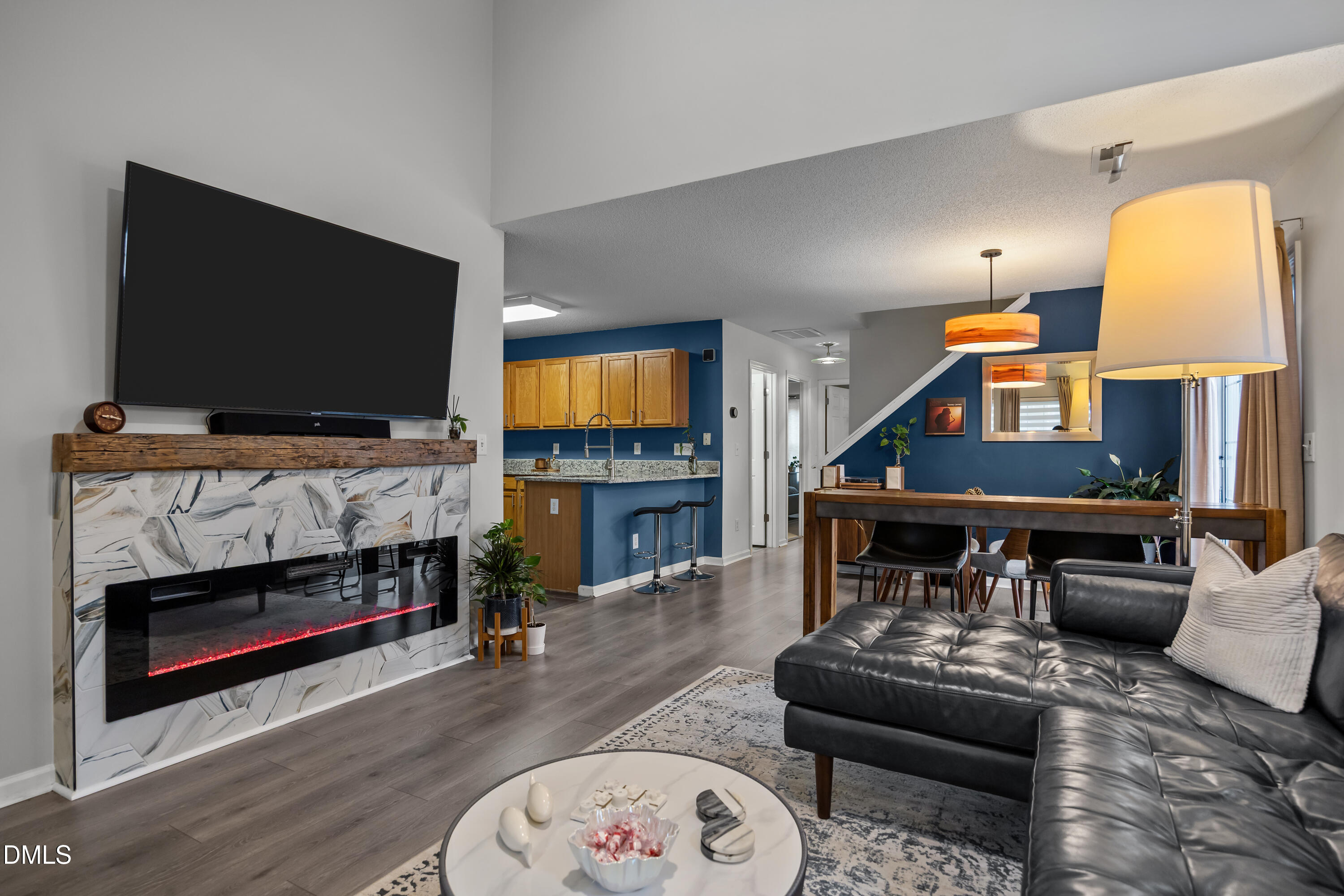 9837 Treymore Drive Raleigh, NC 27617 - Photo 2 of 19 view of entry