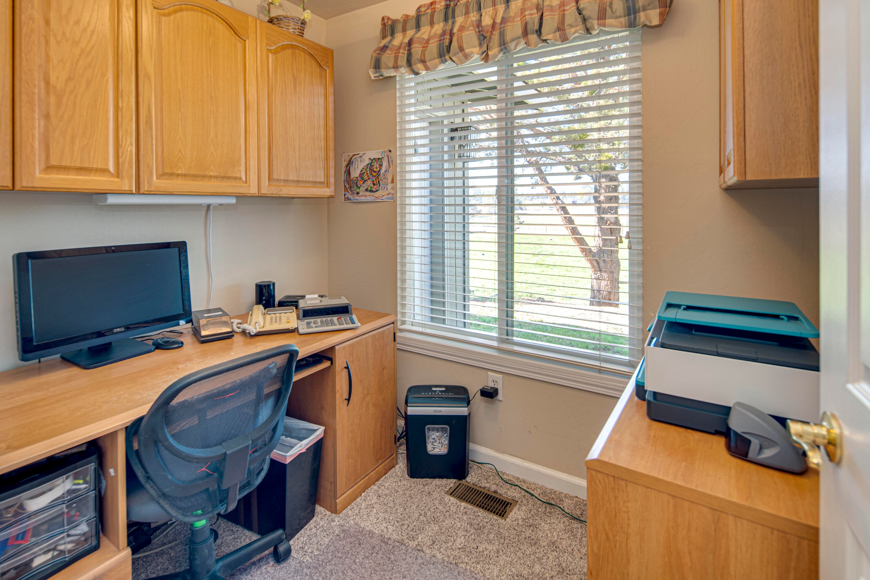 22075 Bear Creek Road Bend, OR 97701 - Photo 29 of 95 22075-444