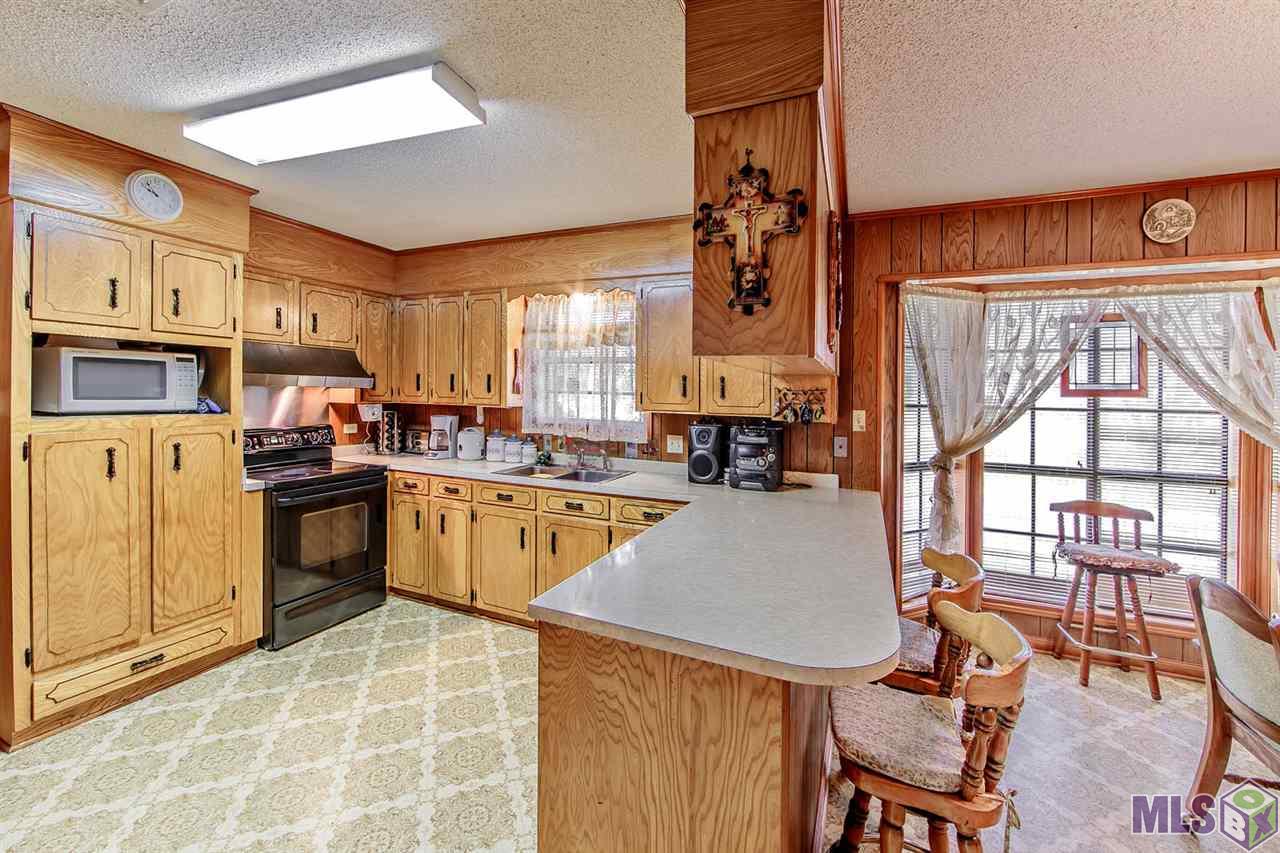 300 East Woodlawn Ranch Road Houma, LA 70363 - Photo 3 of 4 Gallery Image 3