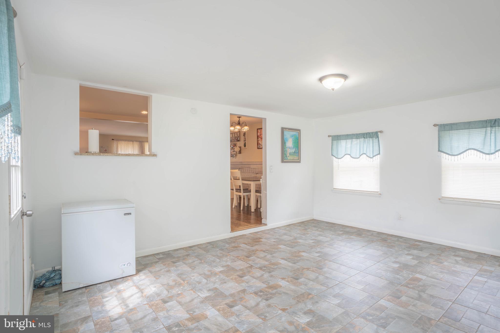 23 Springlane Drive Blackwood, NJ 08012 - Photo 14 of 39 Gallery Image 14