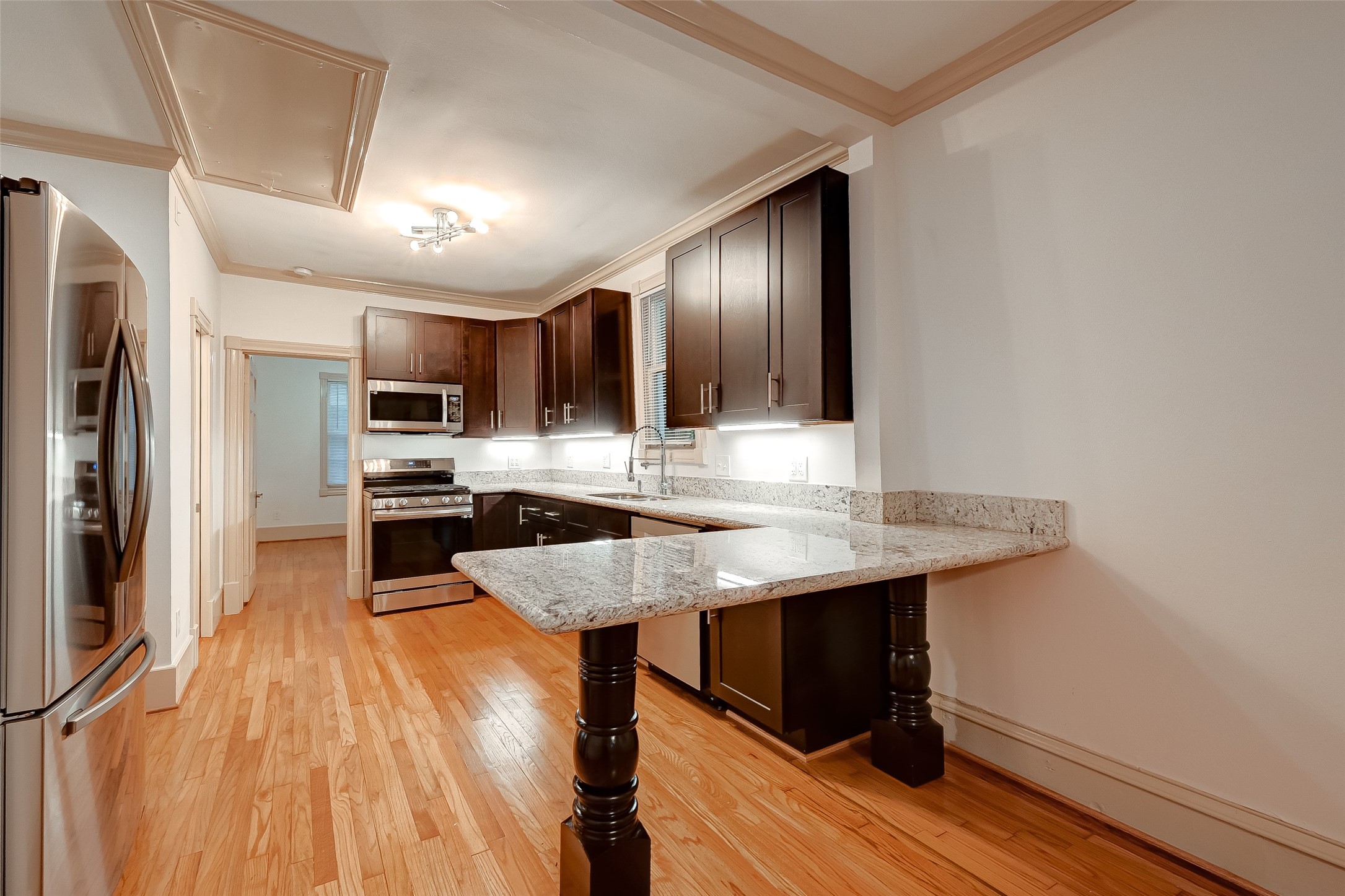 2009 State Street Houston, TX 77007 - Photo 17 of 42