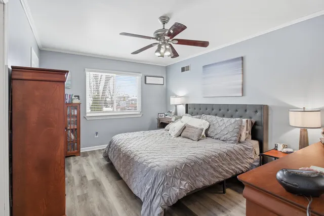 $329,900 | 41942 Kentvale Drive, Clinton Township, MI 48038