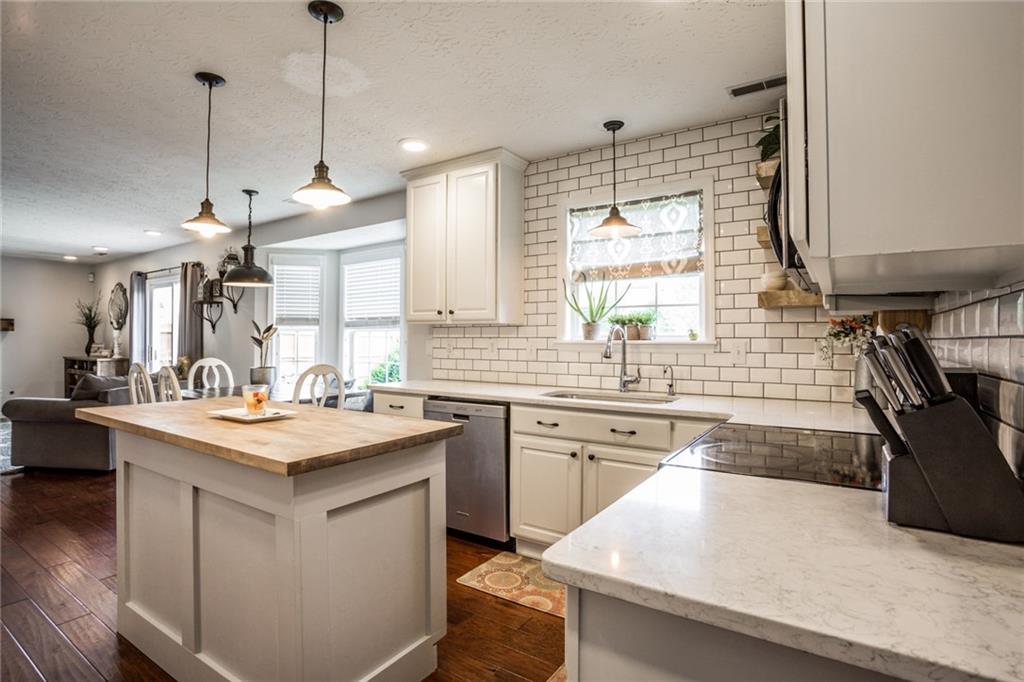 5334 Rippling Brook Way Carmel, IN 46033 - Photo 17 of 43 Gallery Image 17