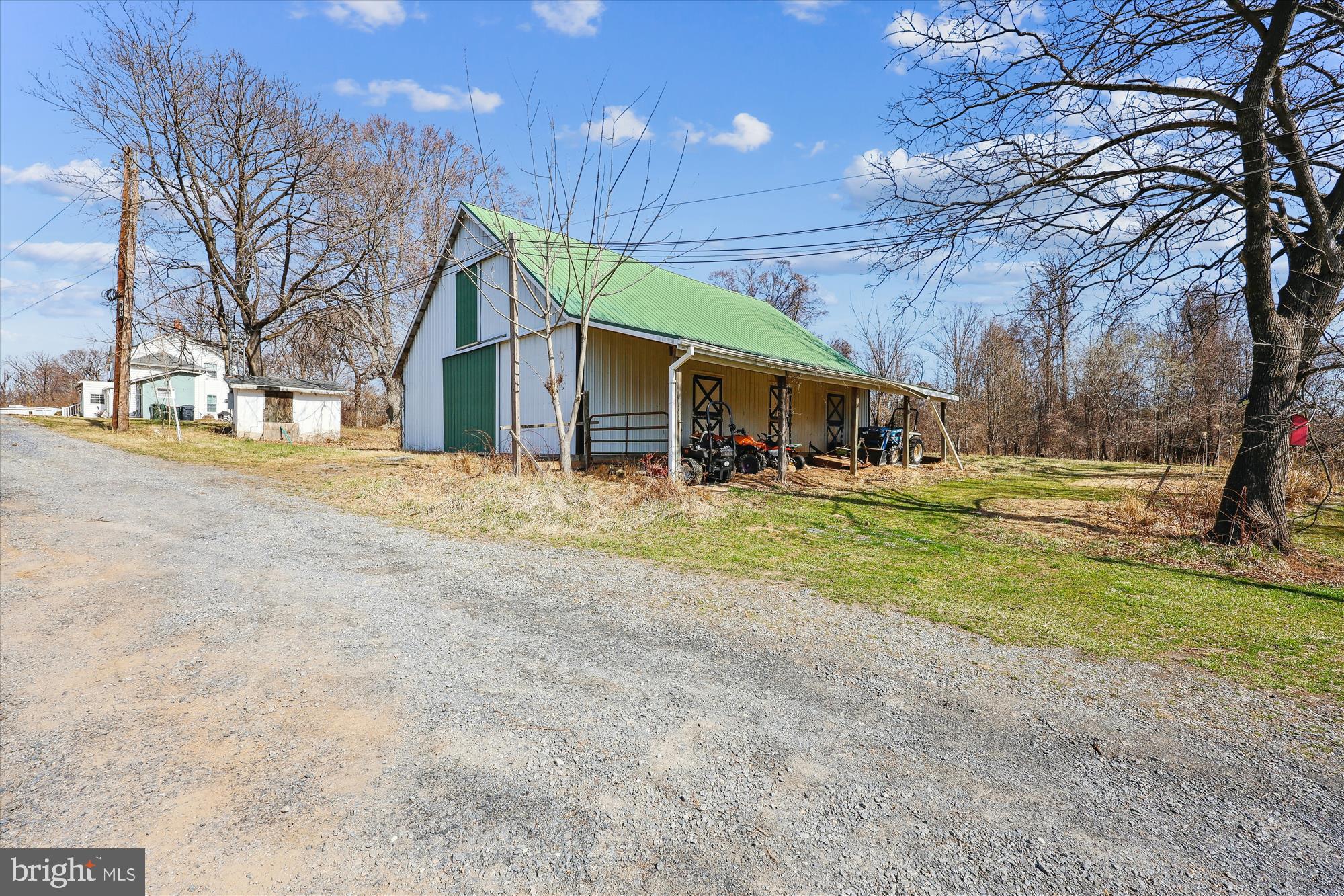17501 Old Baltimore Road Olney, MD 20832 - Photo 8 of 12 Barn