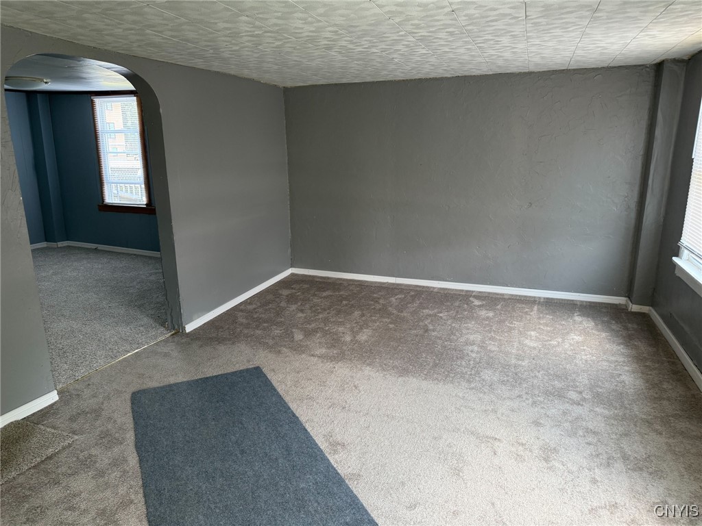 231 North Main Street Oneida, NY 13421 - Photo 3 of 19