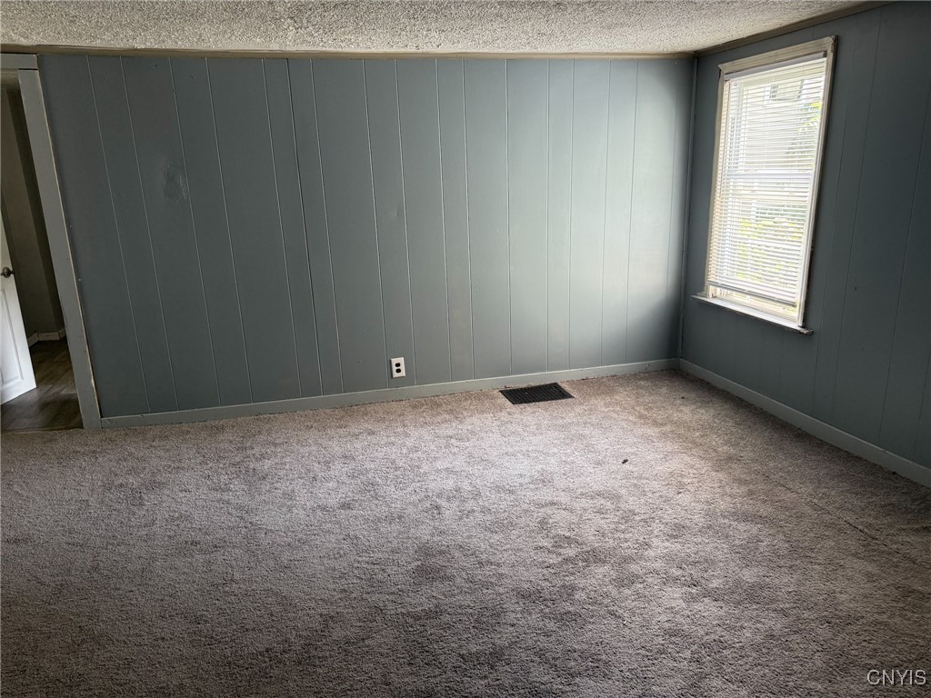 231 North Main Street Oneida, NY 13421 - Photo 5 of 19