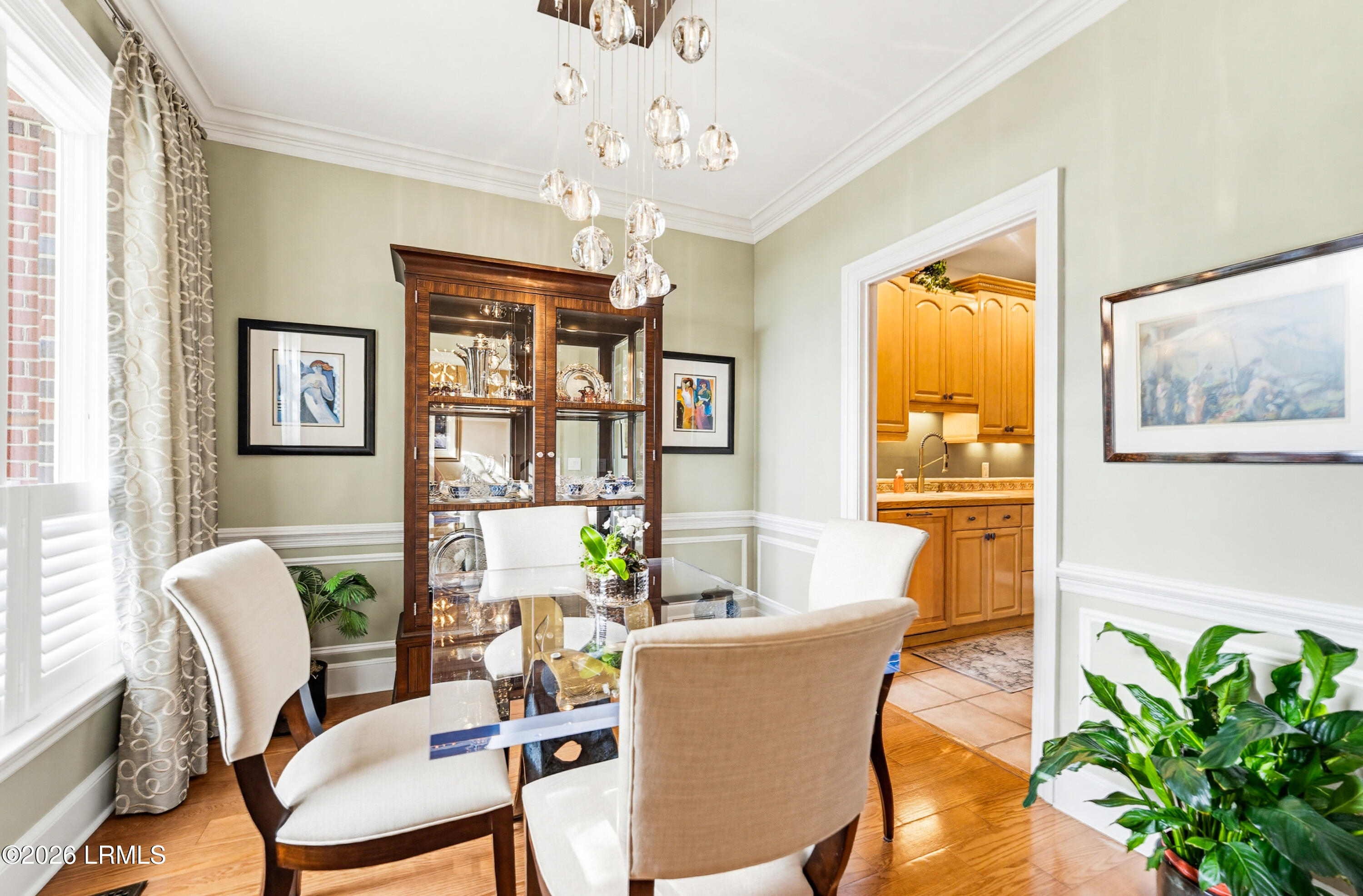 895 Ribaut Road, Unit 9 Beaufort, SC 29902 - Photo 12 of 57 Dining area