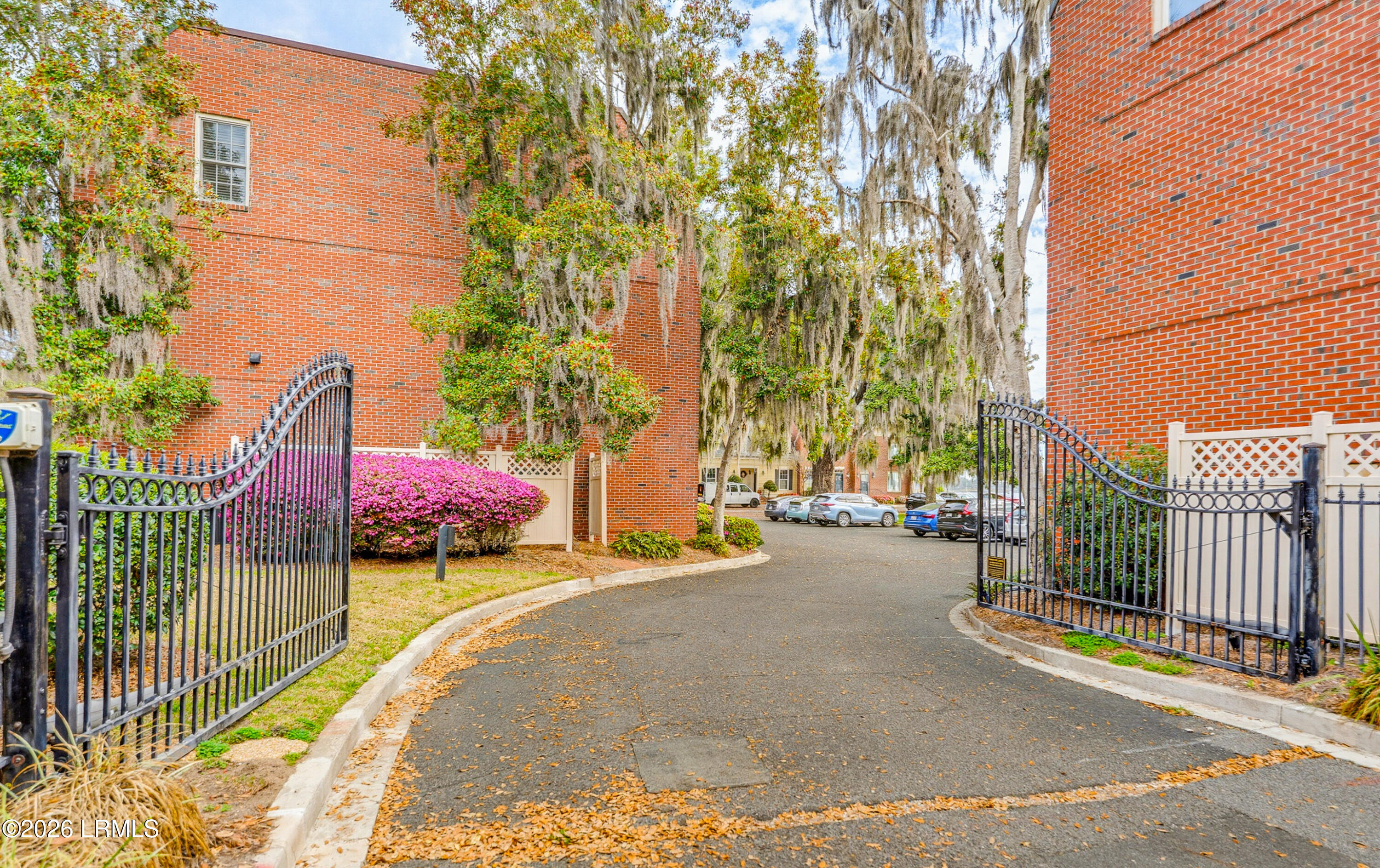 895 Ribaut Road, Unit 9 Beaufort, SC 29902 - Photo 6 of 57 Carriage Court Security Entrance