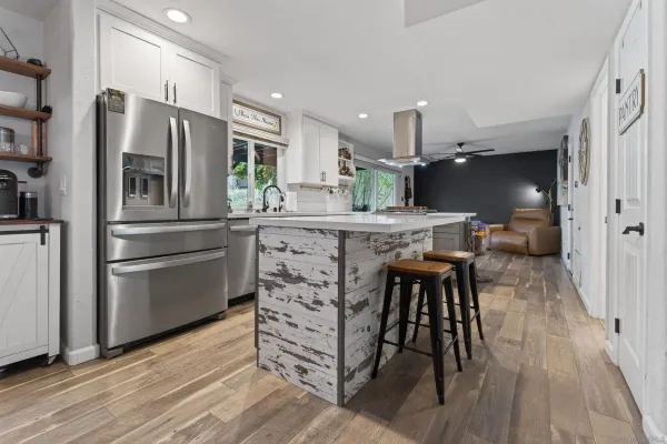 $4,400 | 976 Di Marino Street, San Diego, CA 92114