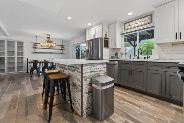 $4,400 | 976 Di Marino Street, San Diego, CA 92114