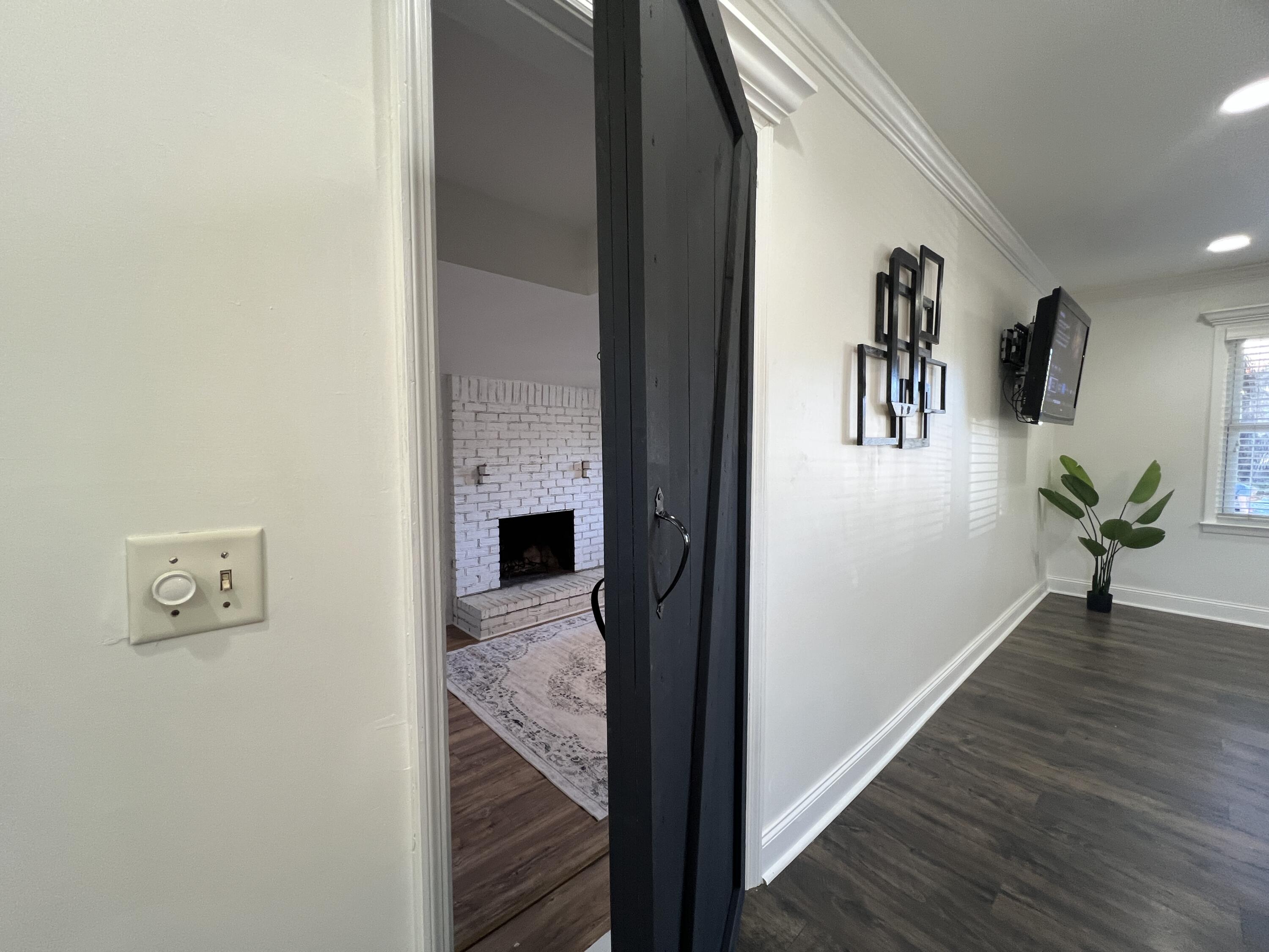 1329 Camp Road Charleston, SC 29412 - Photo 17 of 33 IMG_3650