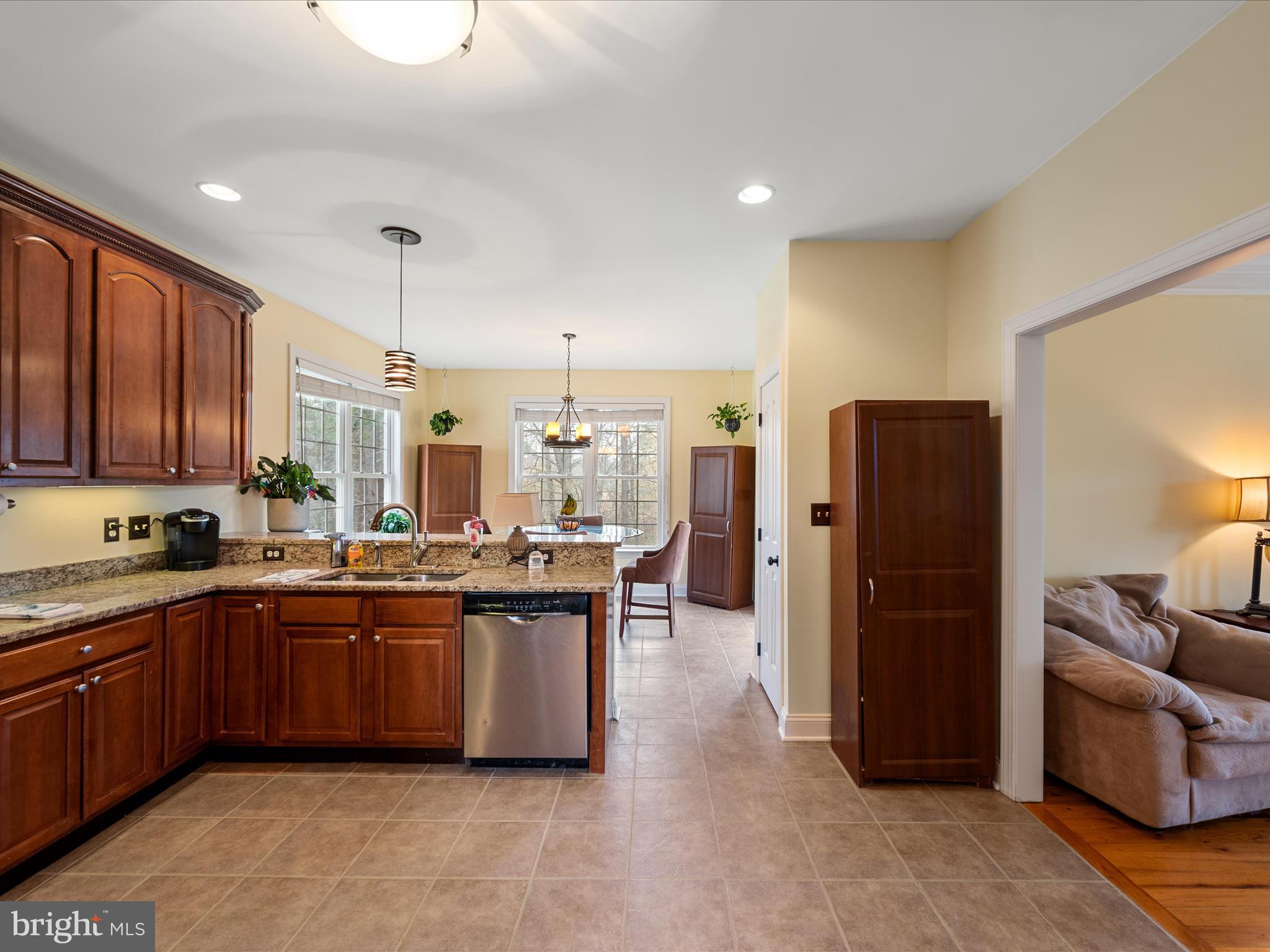 355 Fishel Road Winchester, VA 22602 - Photo 13 of 74 Kitchen