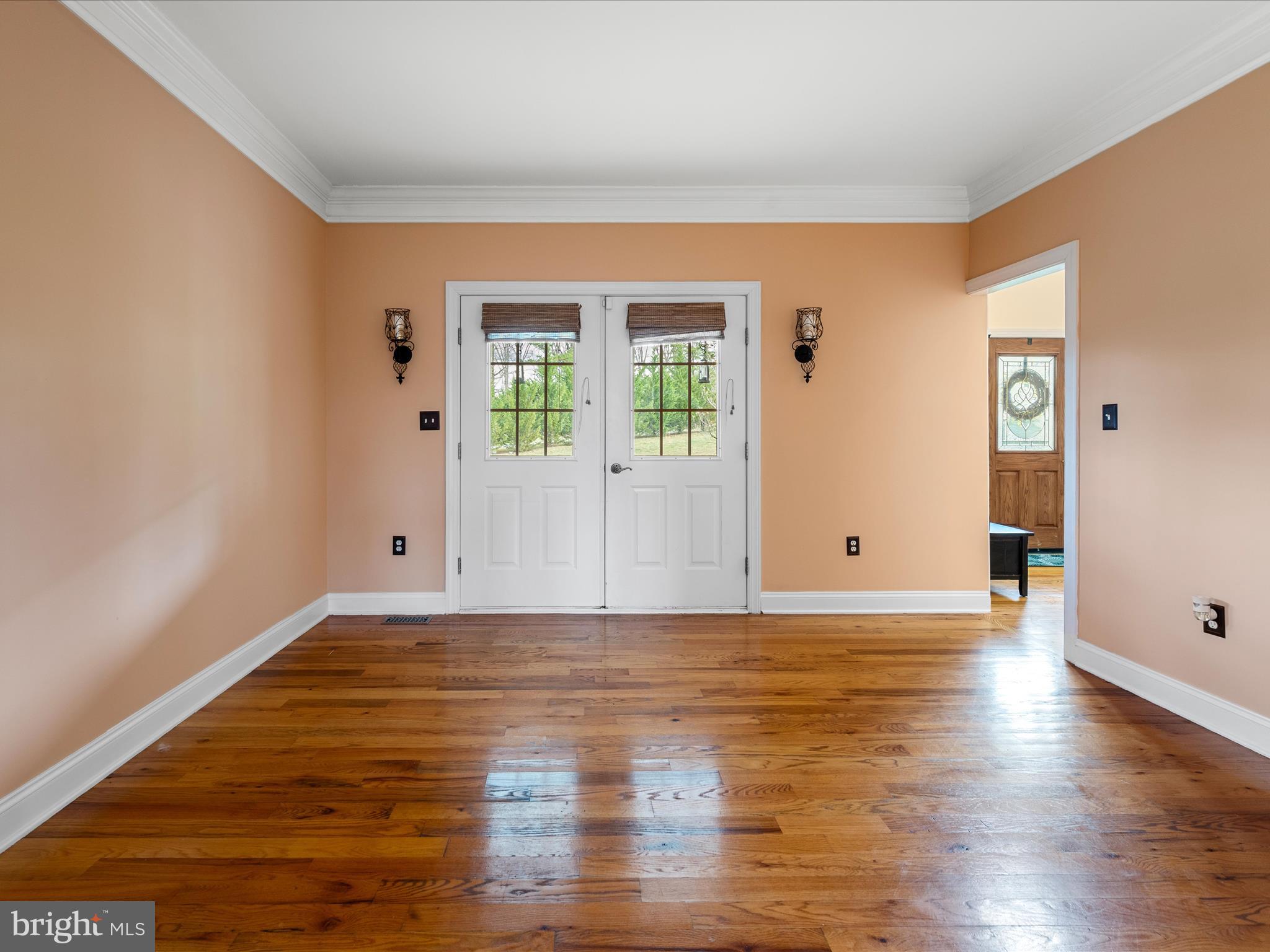 355 Fishel Road Winchester, VA 22602 - Photo 26 of 74 Sitting Room