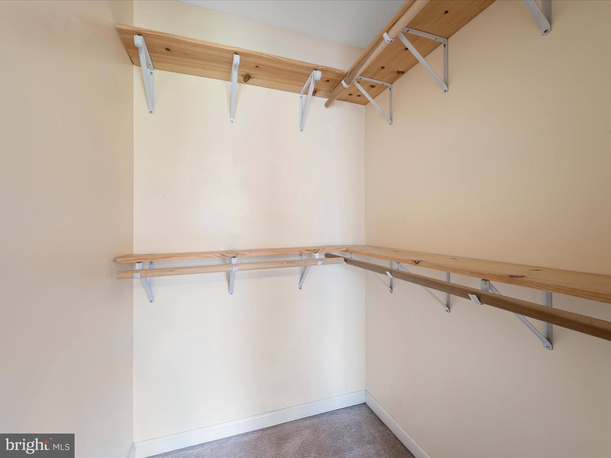 355 Fishel Road Winchester, VA 22602 - Photo 35 of 74 Closet