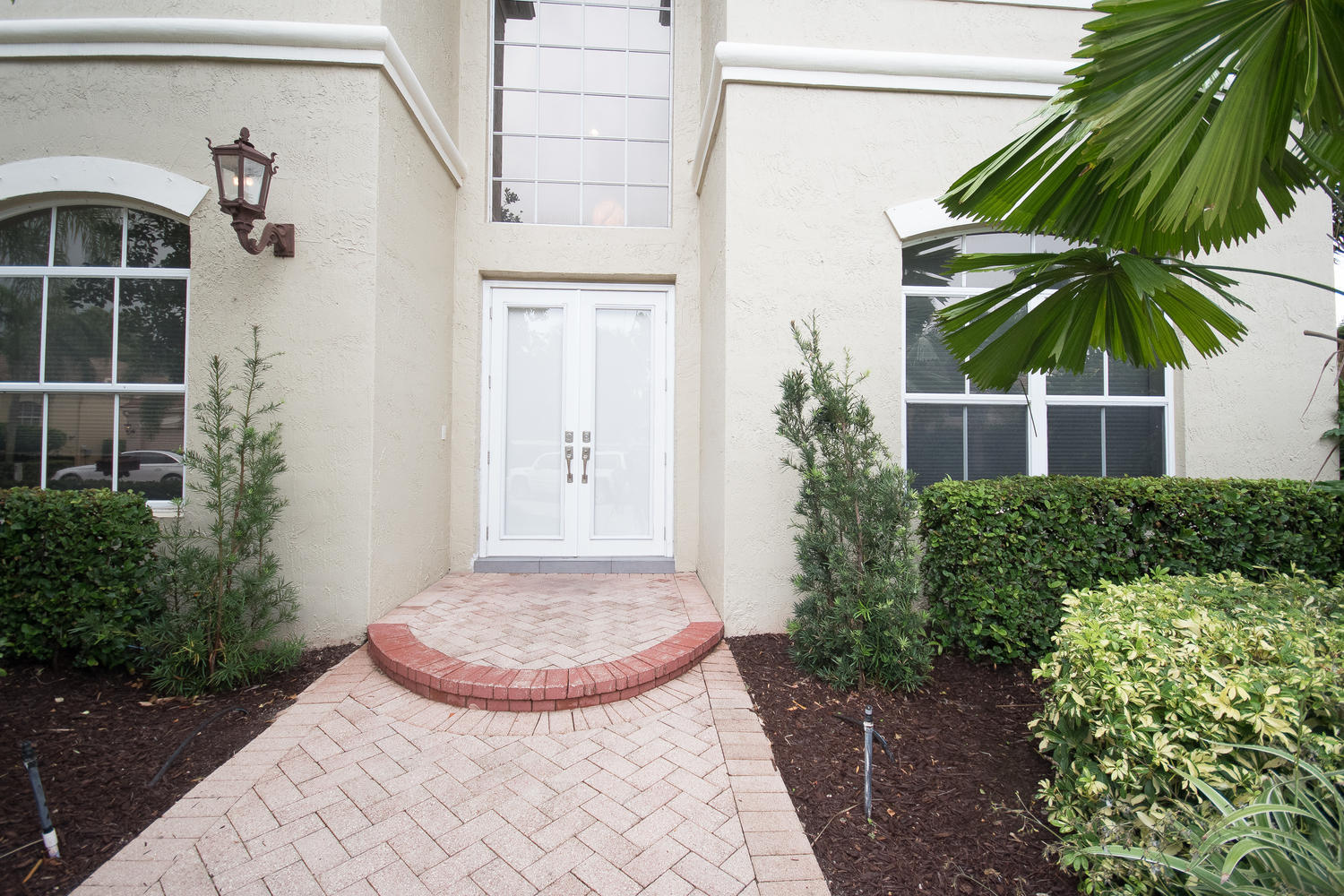 4263 Northwest 61st Lane Boca Raton, FL 33496 - Photo 3 of 29 Walkway